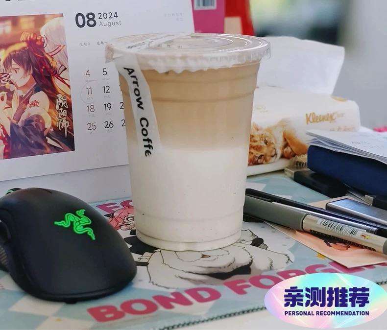 全新未拆封雷蛇炼狱蝰蛇标准版鼠标 海外版（外贸标准版）售价仅为国行1/3，功能和手感与国行一致，无溢价。  购买须知 1. 全国包邮（新疆、西藏、内蒙古等偏远地